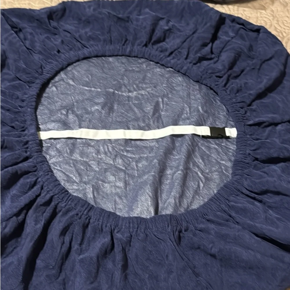 SHEIN Navy Blue Patterned cushion covers for patio
